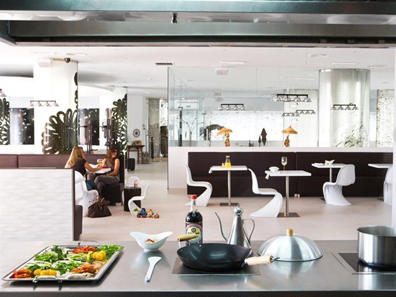 Ilunion Miramar Huoneistohotelli 3*