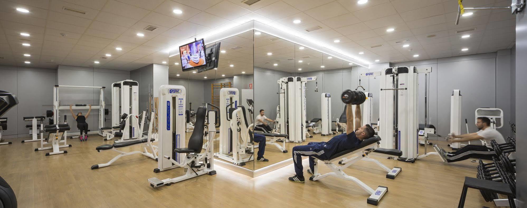 Huoneistohotelli Ilunion Miramar Fuengirola