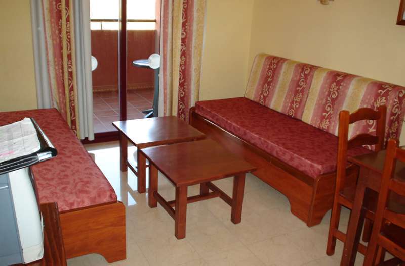Ilunion Miramar Huoneistohotelli